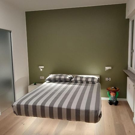 דירות Fiorenzuola dʼArda Monolocale Cairoli 18 מראה חיצוני תמונה